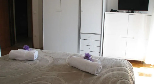 Apartments Ivanac, Забронировать Апартаменты/квартира Апартаменты Макарска, рядом с Набережная Рива (Макарска), Апартаменты/квартира