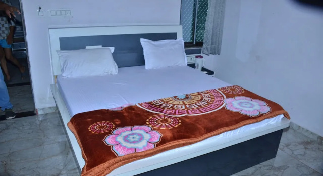 Girdhar Sanwaria Palace, Rezerwuj Hotel Hotele w Sikar z parkingiem, Parking