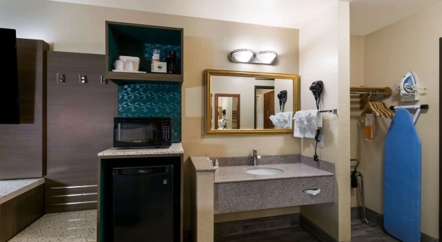 Camera quadrupla Standard Quality Inn Alpine