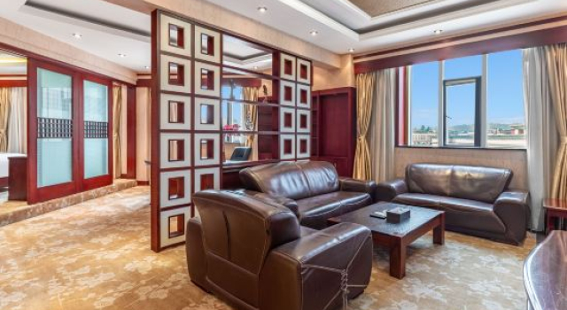 Люкс Deluxe Shiping Tian Yuan Hotel
