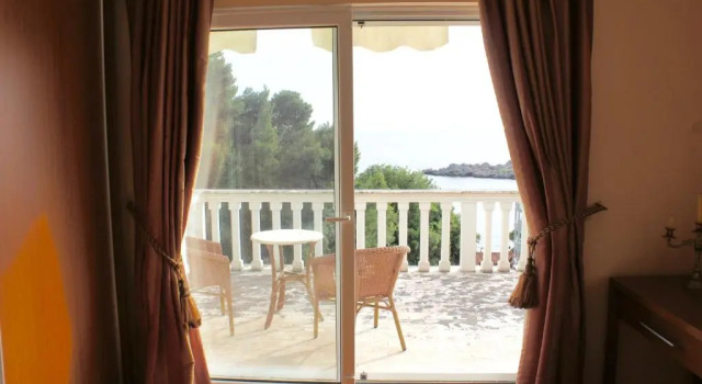 Коттедж Cezar Holiday Home