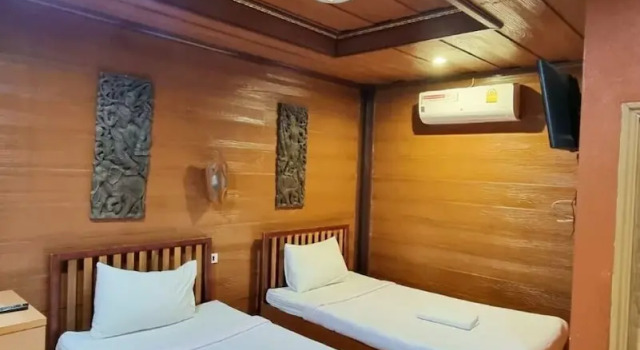 Двухместный номер Standard с балконом Lampang Bouteak Resort