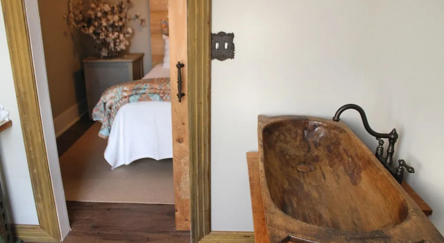 Wild Daisy Farm Bed & Breakfast, Varaa Maatalousloma Greenville USA
