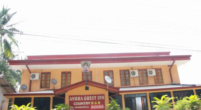 Anura Guest Inn