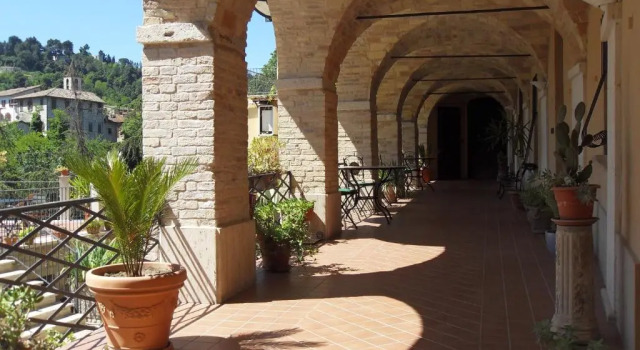 Antico Borgo Piceno, Book Hotel Ascoli Piceno Marche
