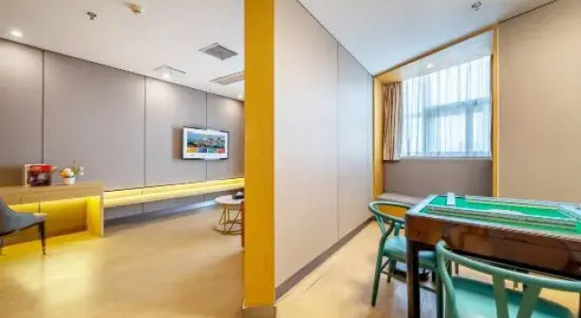 Люкс Deluxe Home Inn Subayun