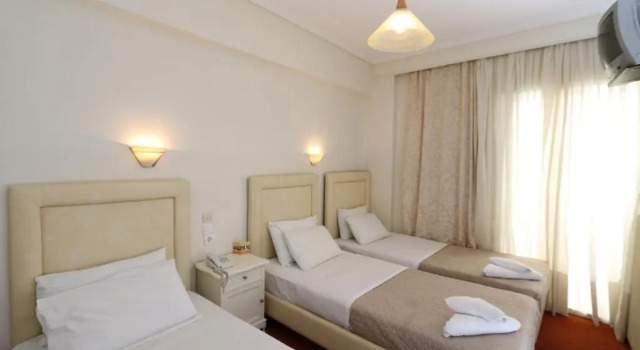 Трёхместный номер Standard Athens Delta Hotel