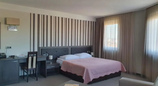 Люкс Art Hotel