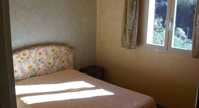 La Maison Rose by Gites de France, Забронировать Отель Ла-Боллен-Везюби Национальный парк Меркантур