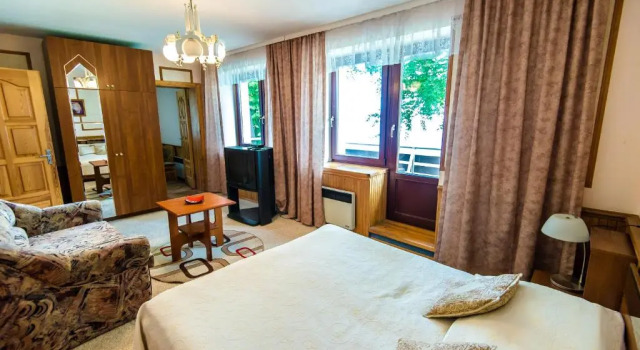 Palva, Book Hotel Hotels in Klaipeda with Breakfast, Breakfasts