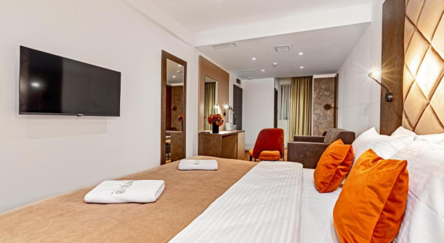 Hotel Ub Aqua Park, Book Hotel SPA-hoteller i Ub, SPA