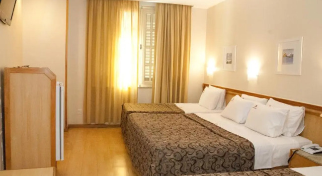 Четырёхместный номер Standard Hotel Regina Rio de Janeiro