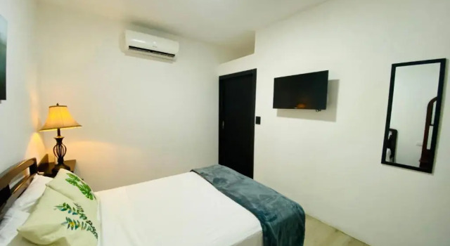 Departamento ejecutivo en todo el centro de Manta, Manabi