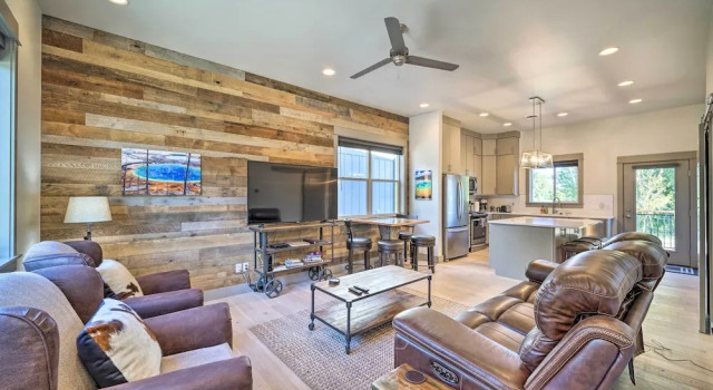 Коттедж с 3 комнатами Bozeman Stand-alone Home w/ River Access!