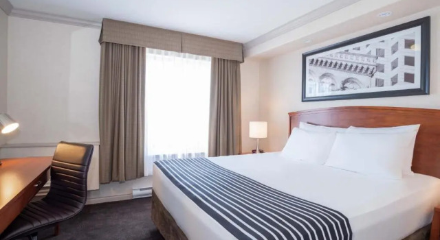 Люкс Standard Sandman Hotel & Suites Winnipeg Airport
