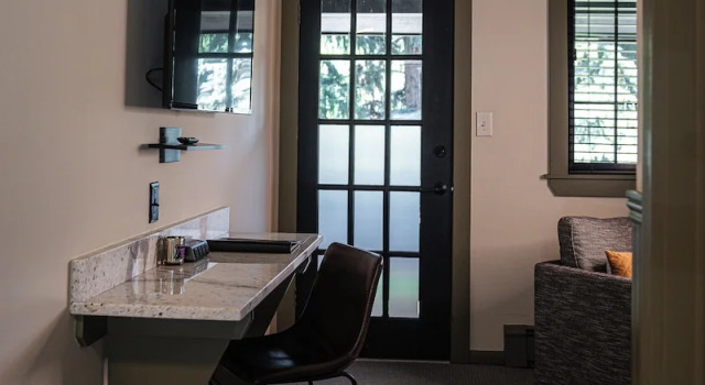 Номер Standard Highland Haven Creekside Inn