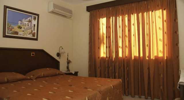 Kotzias Hotel Apartments, Varaa Huoneisto Pissouri Limassol
