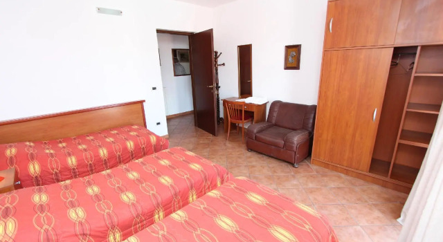Apartment Robert, Забронировать Апартаменты/квартира Апартаменты Ровинь, рядом с Church of Saint Benedict Rovinj, Апартаменты/квартира