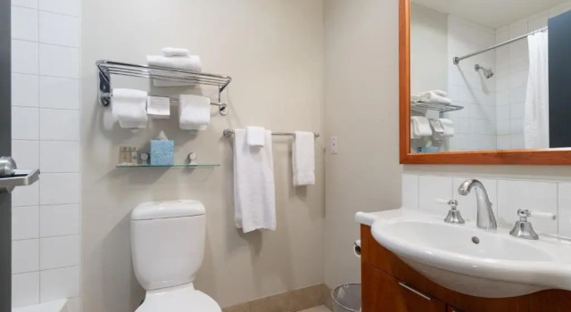Номер Standard Ocean Promenade Hotel