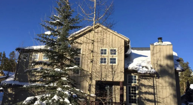 White Wolf Mountain Air Townhome: Elegant Retreat, Забронировать Отель Отели Брекенридж с парковкой, рядом с Trygve's Platter Chair Lift, Парковка