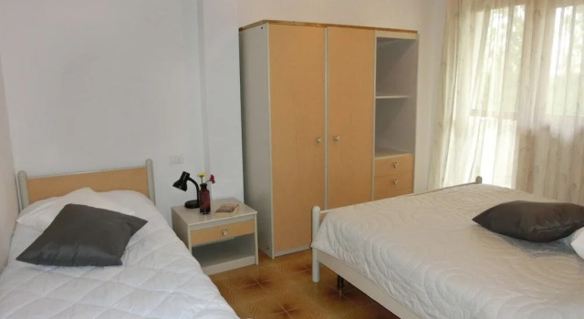 Apartment House With Balcony and Swimming Pool, Забронировать Апартаменты/квартира Отели Бибионе-Пинеда с парковкой, рядом с Долина Вальгранде, Парковка