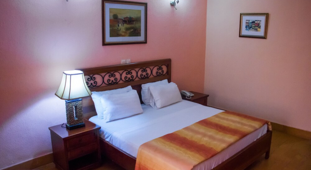 Apartamento Dees Hotels Apartments And Suites
