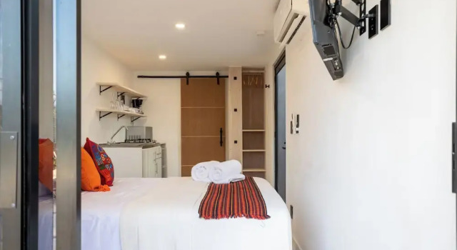 Люкс Comfort Esssential PXM Arkitainer Residential Lofts