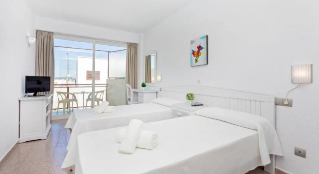 Двухместный номер Standard Hostal Molins Park