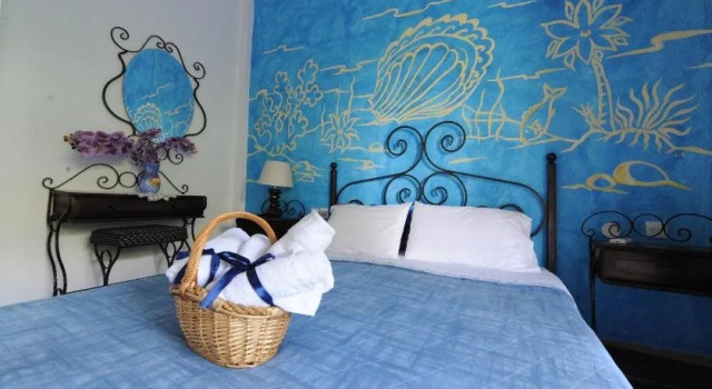 Thalassa Hotel, Book Hotel  