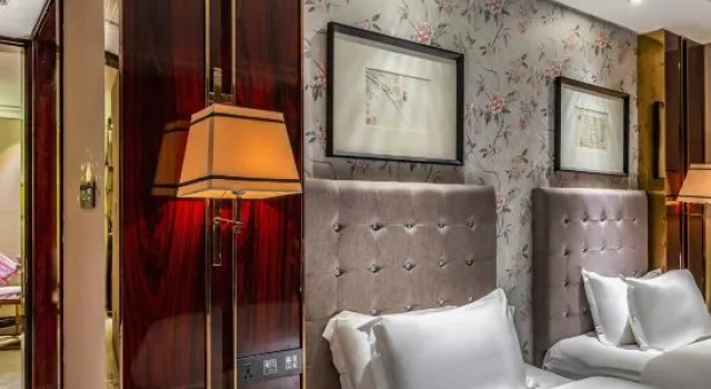 Люкс Zhongzhou Intermega Hotel