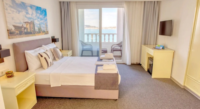 Четырёхместный номер Deluxe Çamlık 87 Hotel Ayvalık
