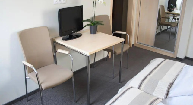 Mtj Business Hotel, Varaa Hotelli Lubon Suur-Puola