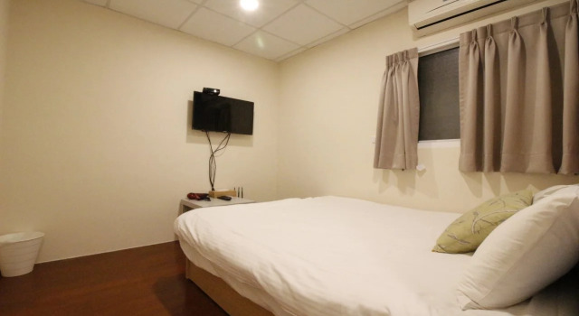 Fengjia Box Hostel - 2, Reservar Albergue Taichung China