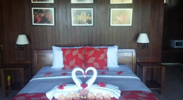Black Sand Dive Retreat, Prenota Hotel Bitung North Sulawesi