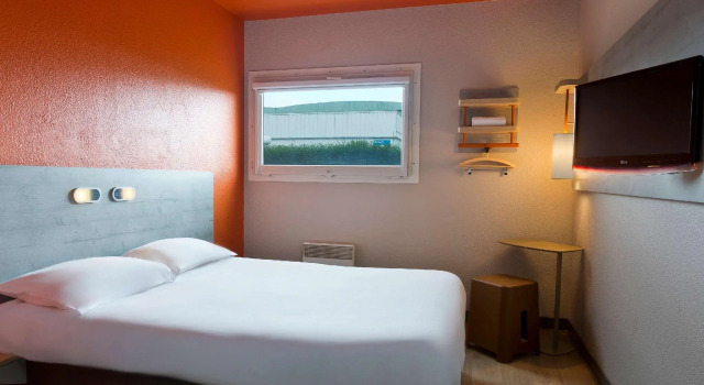 Двухместный номер Classic ibis budget Le Mans Universite