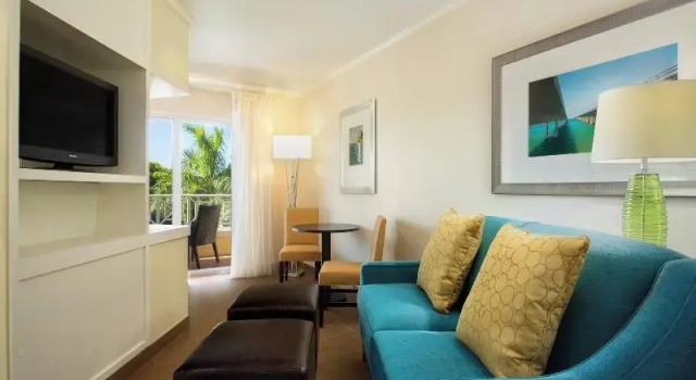 Люкс Fairfield Inn & Suites by Marriott Key West