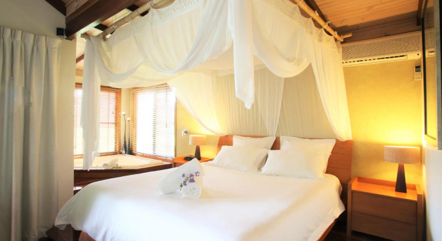 Коттедж Lake Weyba Cottages Noosa