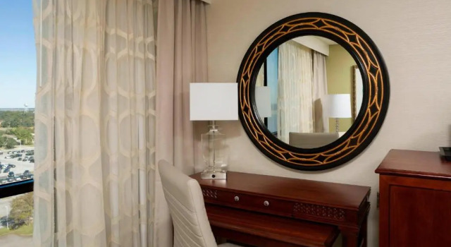 Номер Standard Charleston Marriott