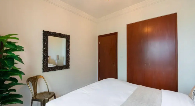 Stunning Waterfront Apt w Marina View Next to Beach, Забронировать Апартаменты/квартира Апартаменты Эмирата Дубая, рядом с Международный яхт-клуб Дубая, Апартаменты/квартира