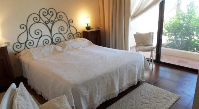Casa Vacanze Is Molas