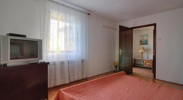 Beautiful Home in Jablanac With Wifi and 3 Bedrooms, Rezerwuj Hotel  