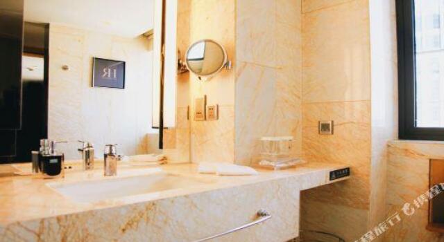 Номер Standard Hangzhou Tower Hotel