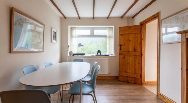 Selah Cottage, 21 Queen Street, Забронировать Отель Порт-Толбот Гламорган