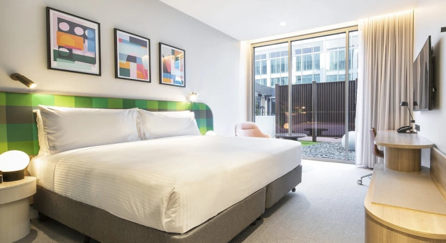 Четырёхместный номер Standard Holiday Inn Werribee by IHG