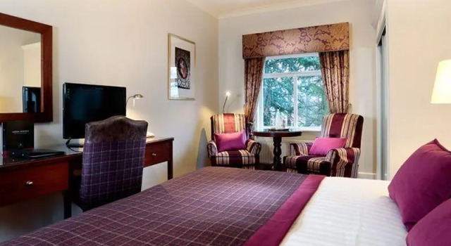Двухместный номер Classic с балконом Macdonald Kilhey Court Hotel