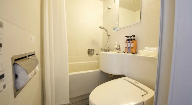 Трёхместный номер Hotel Keihan Tenmabashi Ekimae