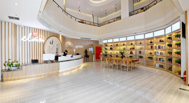 Elan Inn Zhengzhou Jinshui Road, Rezervovat Hotel Čeng-čou Henan