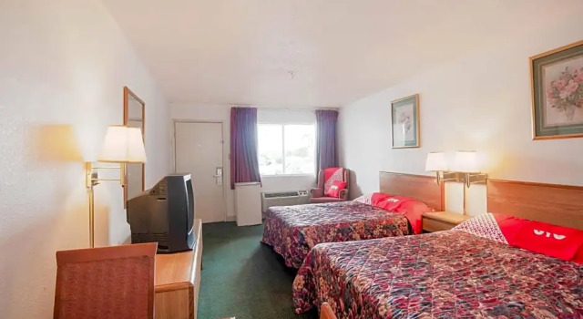 Четырёхместный номер Standard Hotel O Houston East Channelview I-10