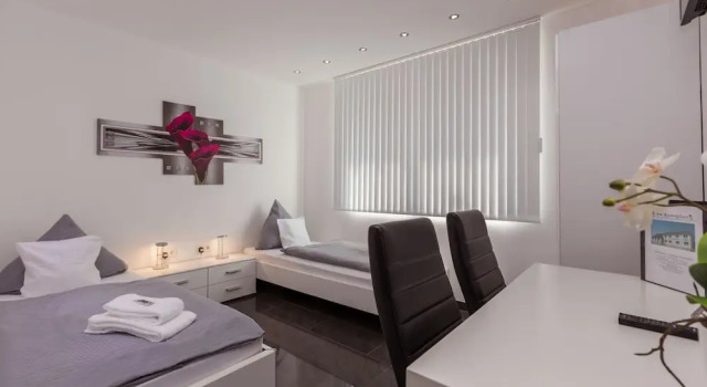 Двухместный номер Standard Hotel am Rosenplatz,24 Stunden Check in, Küche, kostenfreie Parkplätze