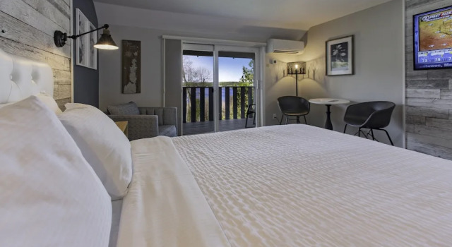 Двухместный номер Standard с балконом и с видом на воду Country House Resort